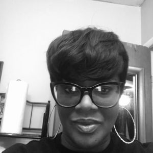 Meet your Posher, Monica